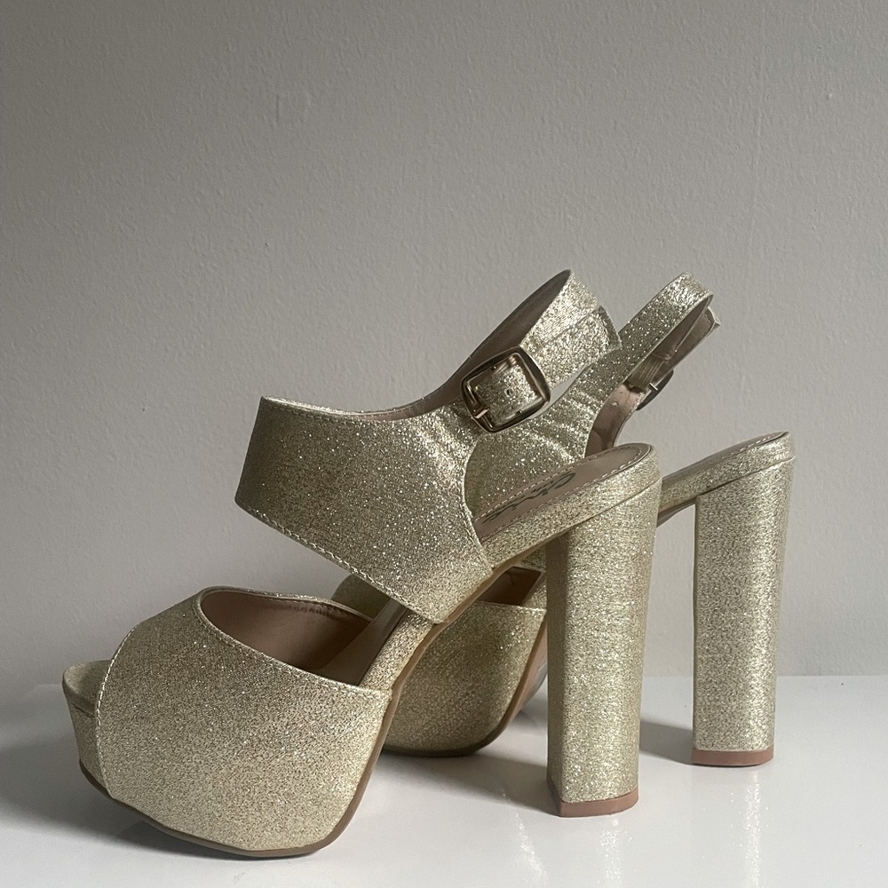 Sparkly Gold Open-Toe Chunky Heels